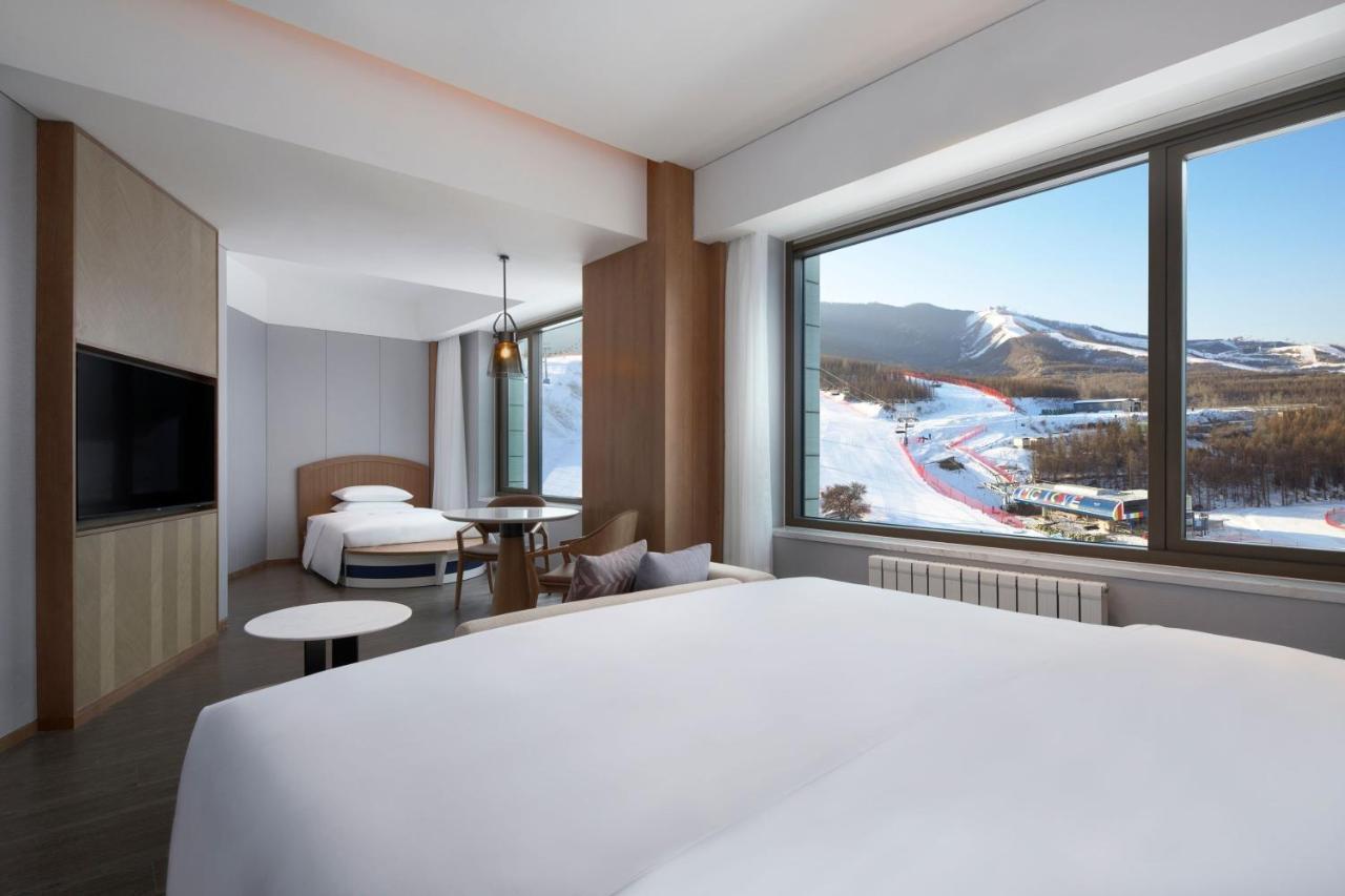 Отель Courtyard By Marriott Chongli Zhangjiakou Экстерьер фото
